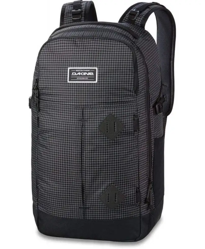 Dakine 38l backpack hotsell