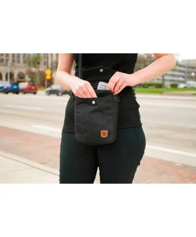 Greenland pocket bag hotsell