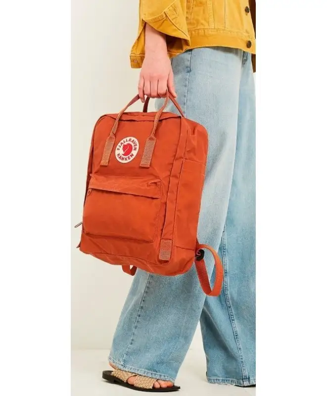Fjallraven Kanken 16L Brick 23510.164
