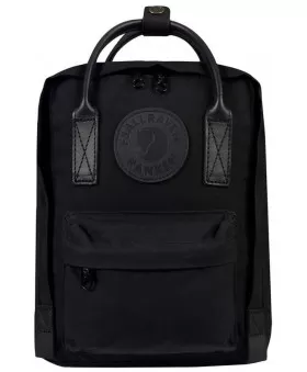 Рюкзак Fjallraven Kanken No.2 Mini 7L Black Edition